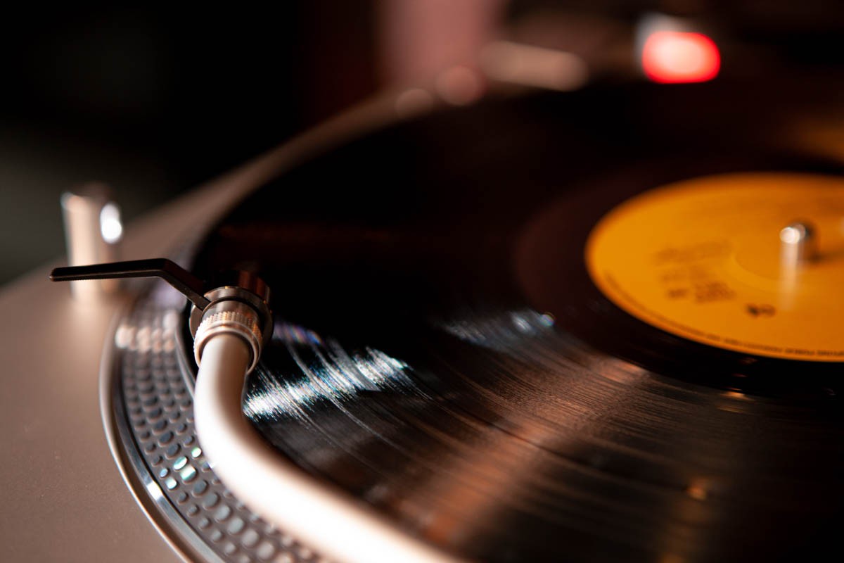 ゆうたろうが〈ロエベ〉ハンモックバッグとこの春行きたい「bloc japon」 - Slide:3