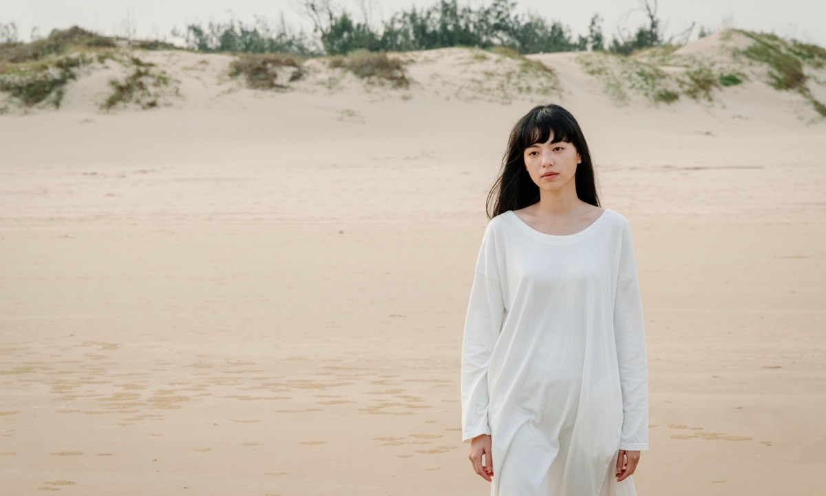 『ホテル・アイリス』場面写真 - Slide:7