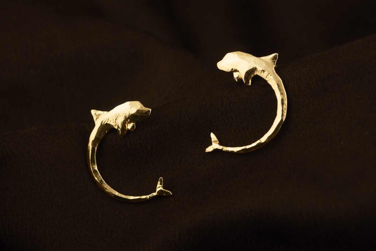 満島ひかりデザインの〈カスカナヒカリ〉。ジュエリーに閉じ込めた内なるきらめき - Slide:1