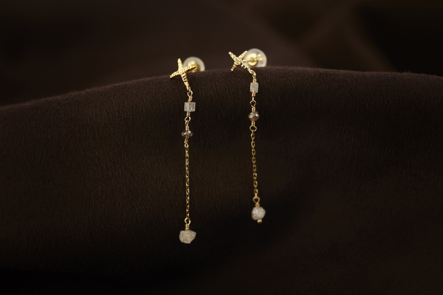 満島ひかりデザインの〈カスカナヒカリ〉。ジュエリーに閉じ込めた内なるきらめき - Slide:2