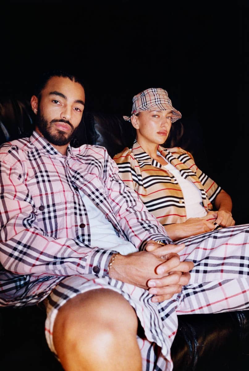 〈シュプリーム〉のボックスロゴが〈バーバリー〉チェックに。話題コラボが発売! - Slide:5