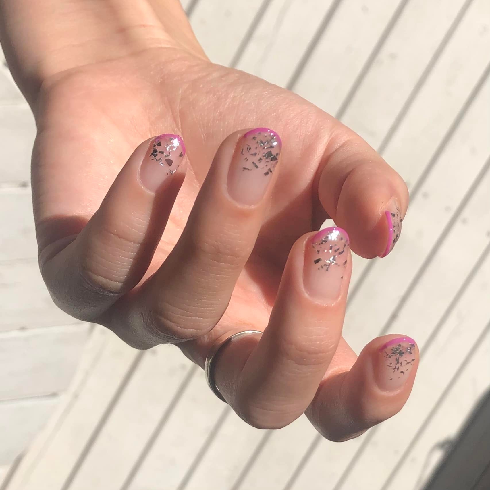 とっておきセルフネイル_ラメ - Slide:1