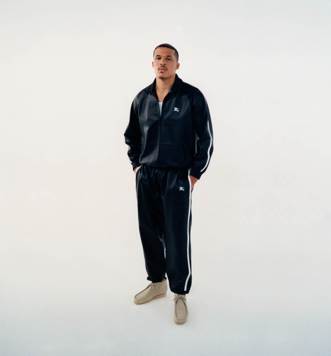 〈シュプリーム〉のボックスロゴが〈バーバリー〉チェックに。話題コラボが発売! - Slide:7