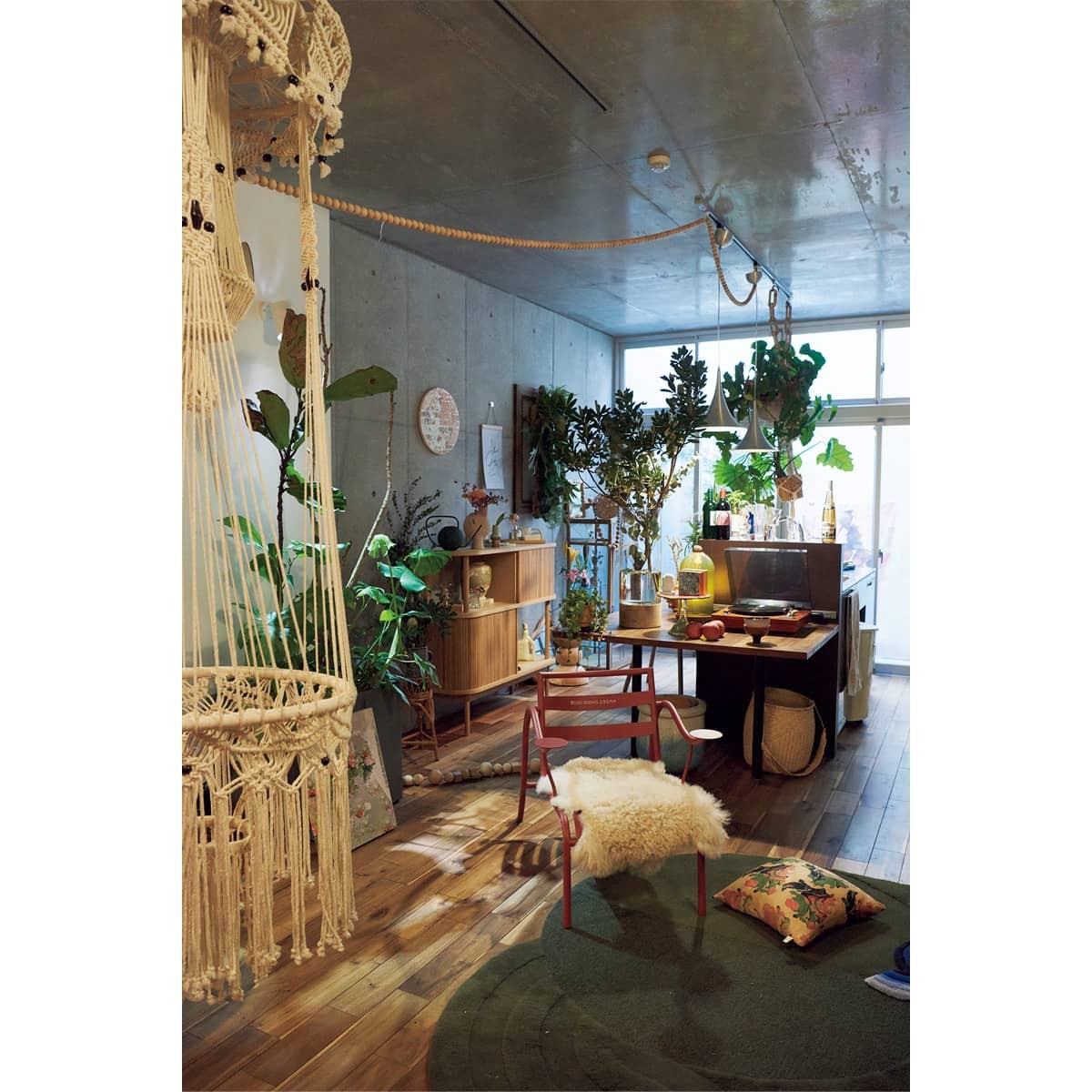 後藤あゆみ 部屋 - Slide:1