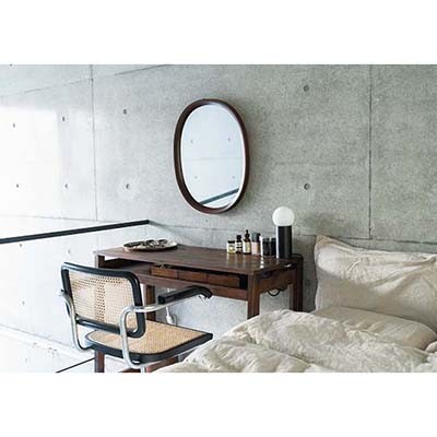 軽やかに暮らすフィロソフィー 塩谷 舞 - Slide:1