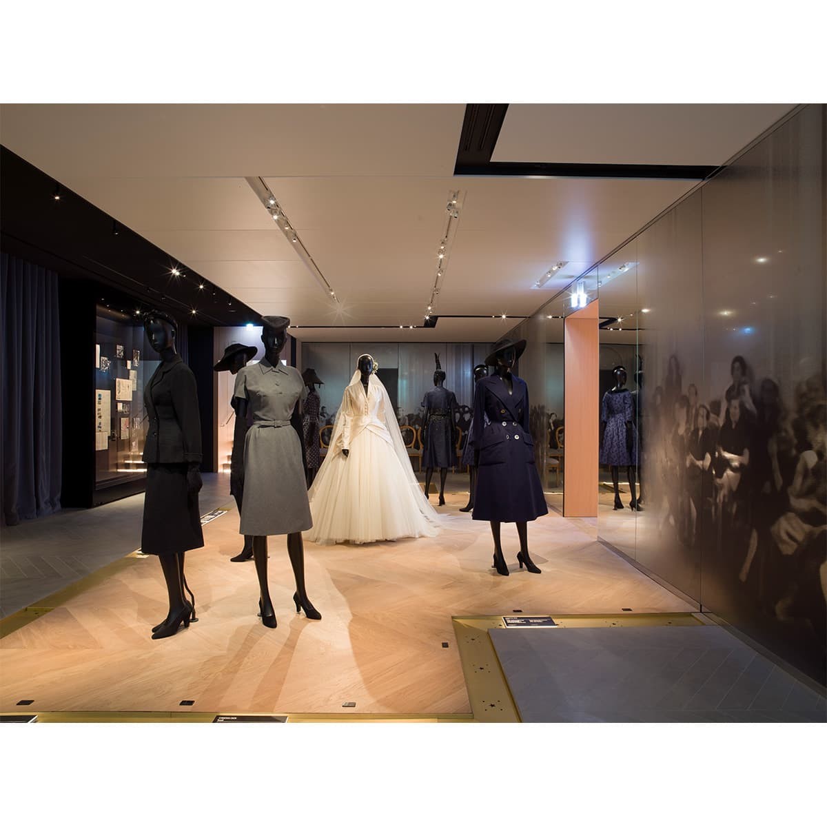 dior, ディオール, 30 モンテーニュ, ラ ギャラリー ディォール - Slide:6