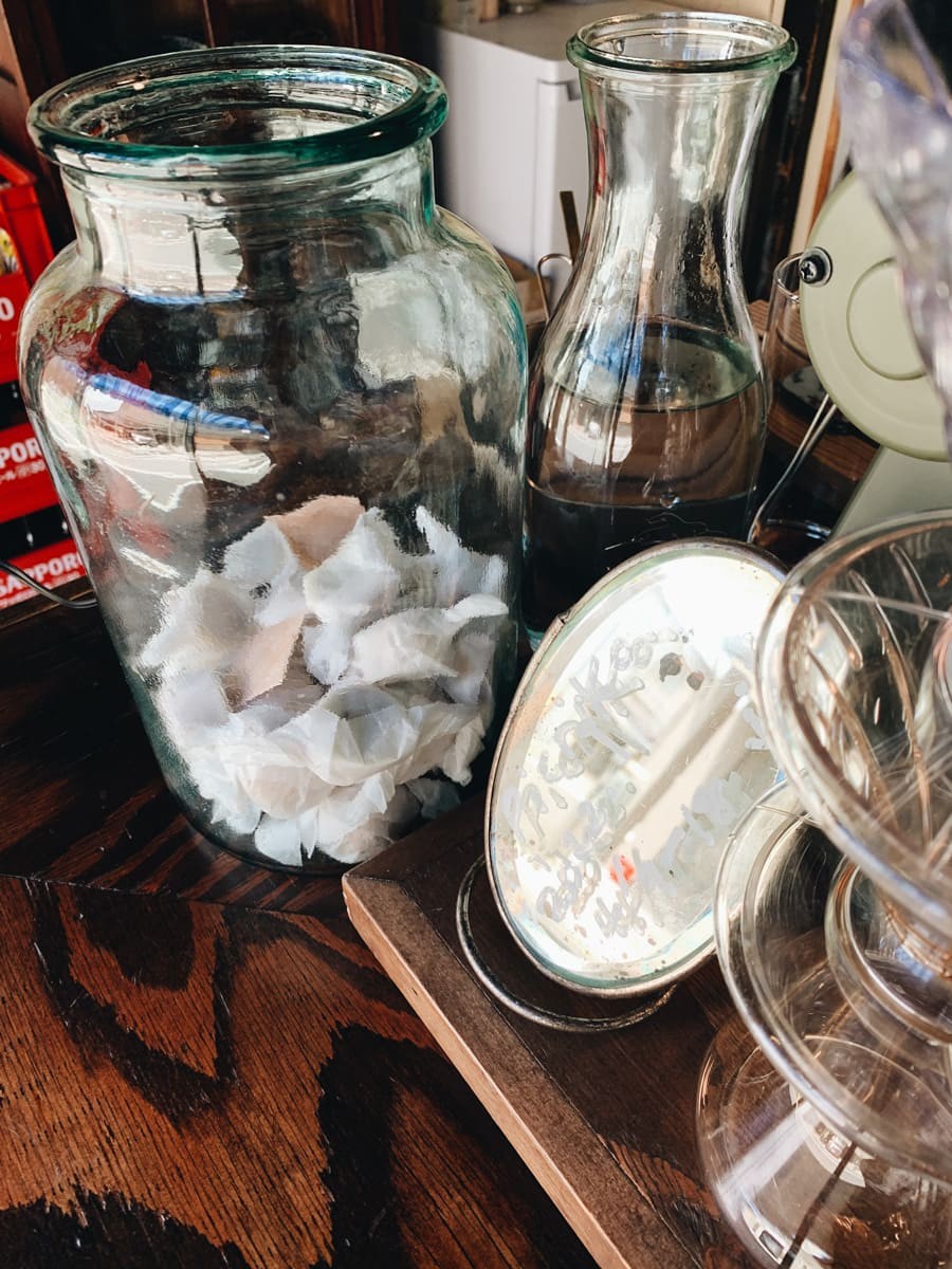 ライターYの京都通信|珈琲み空|店内 - Slide:5