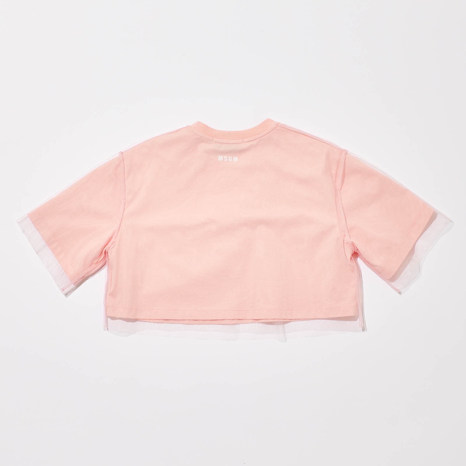 1枚でも、インナーを忍ばせても。今欲しい!ちびTシャツ6選 - Slide:2