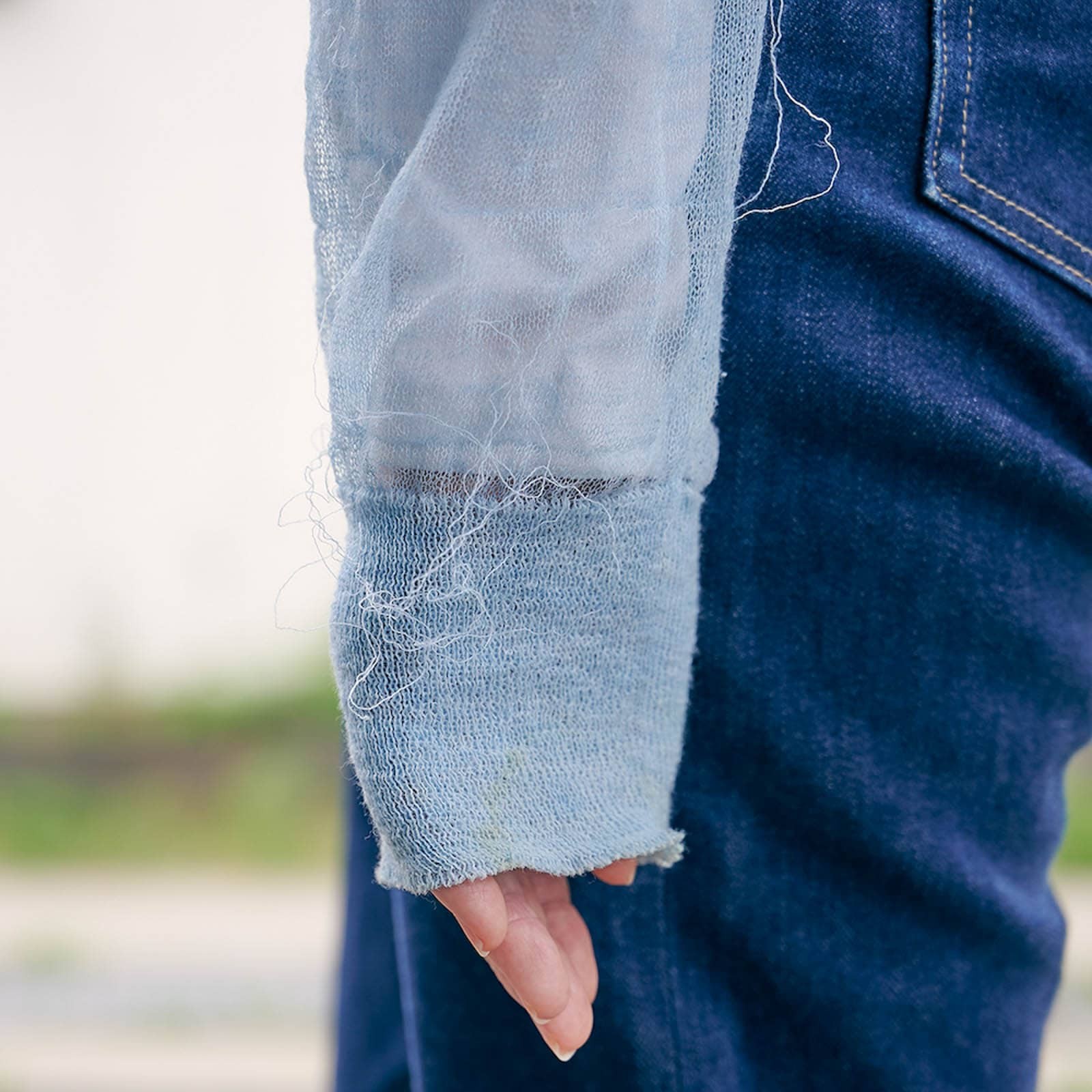 着古したセーターがバッグとスカーフに変身。〈マラミュート〉のRe:born企画を体験 - Slide:3