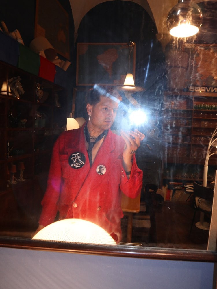 〈シャネル〉トラベルSNAP - Slide:2