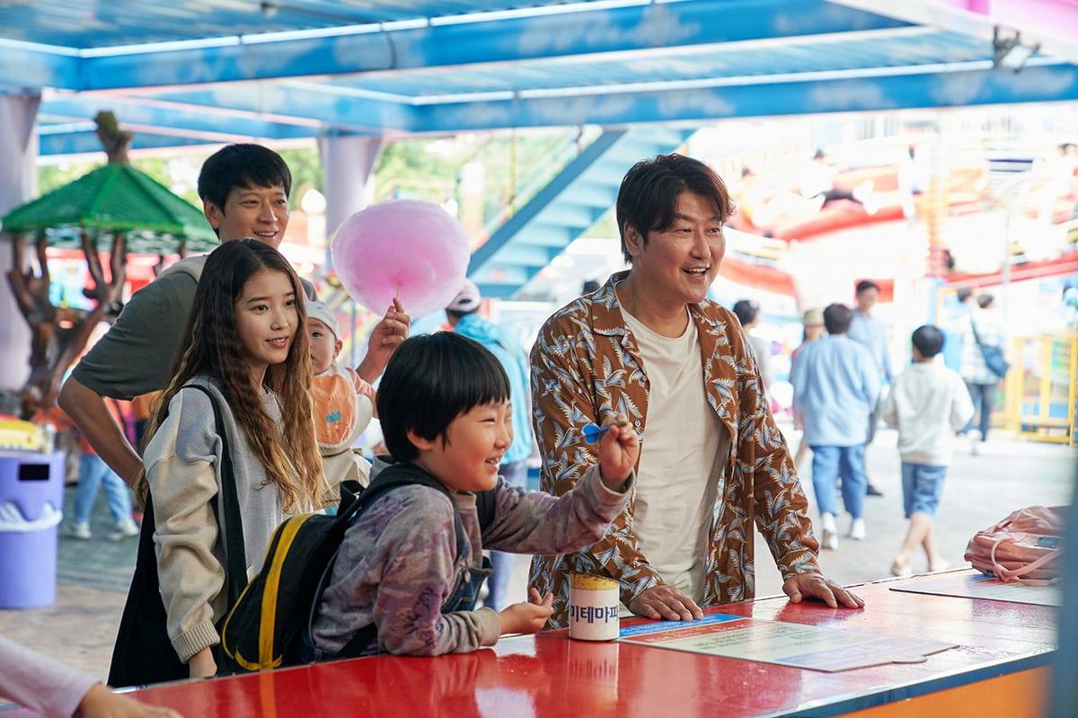韓国映画界の新世代スター、イ・ジュヨン。『ベイビー・ブローカー』撮影中に考えていた「母親の権利ってなんだろう？」 - Slide:5