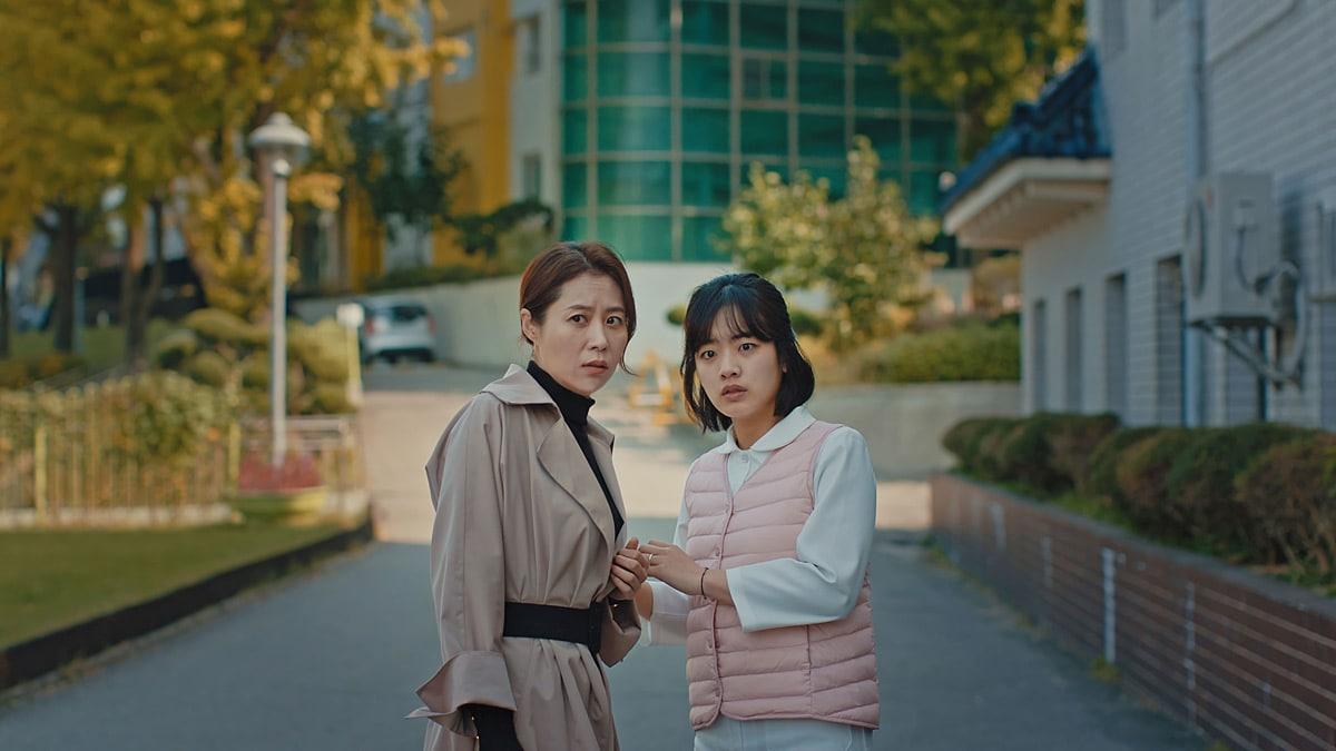 不安を少し軽くしてくれる、韓国映画『なまず』 俳優 ク・ギョファン×監督 イ・オクソプ対談 - Slide:2