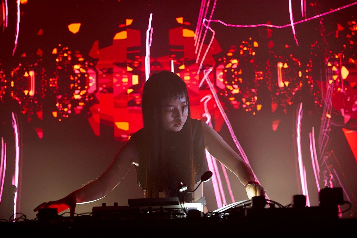 PRADA EXTENDS TOKYO リッチー・ホウティン プラスチックマン - Slide:2