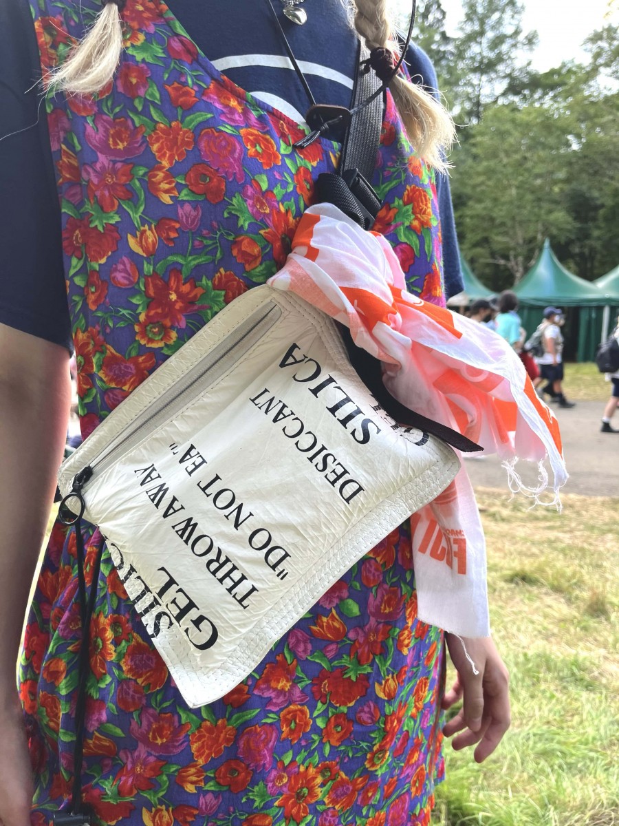 フジロック・フェスティバルでスタイルハント! vol.4 ヘルシー肌見せ&レトロ三つ編み復活か - Slide:3