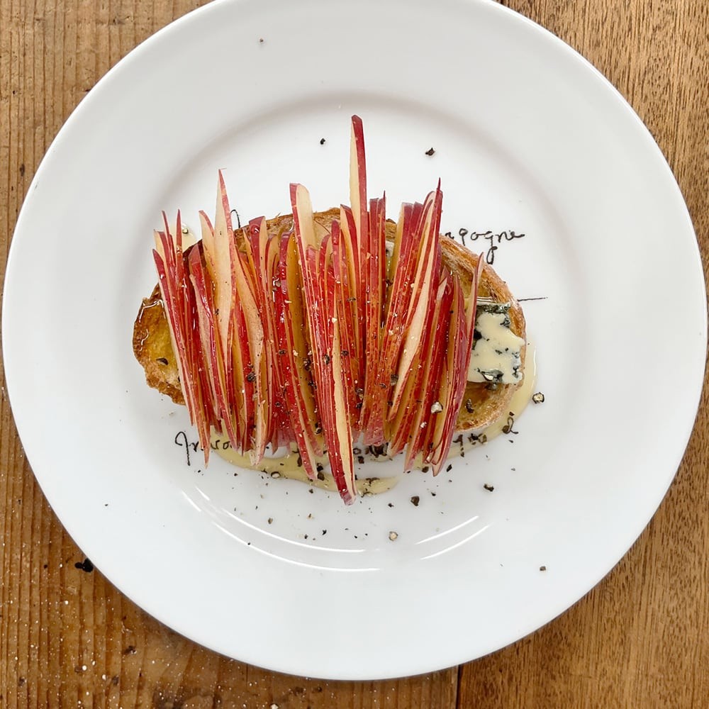 となりの5分メシ りんごとブルーチーズのタルティーヌ - Slide:4