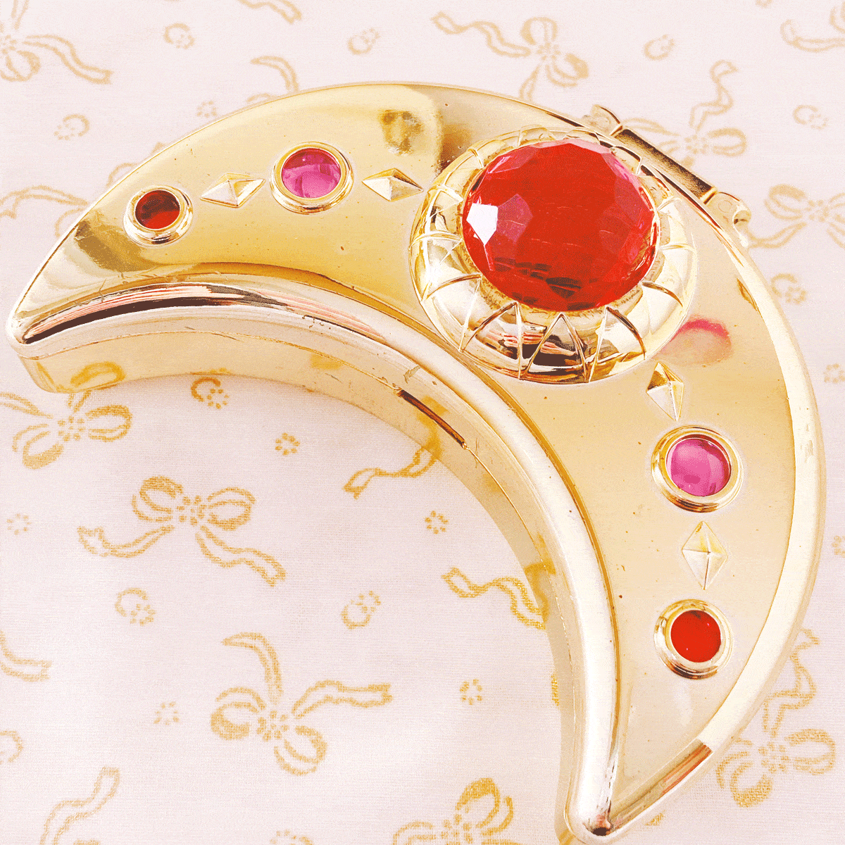 『おジャ魔女どれみ』『美少女戦士セーラームーン』に魅せられて。アニメの“変身グッズ”は一生の憧れ!1990年代編 - Slide:1