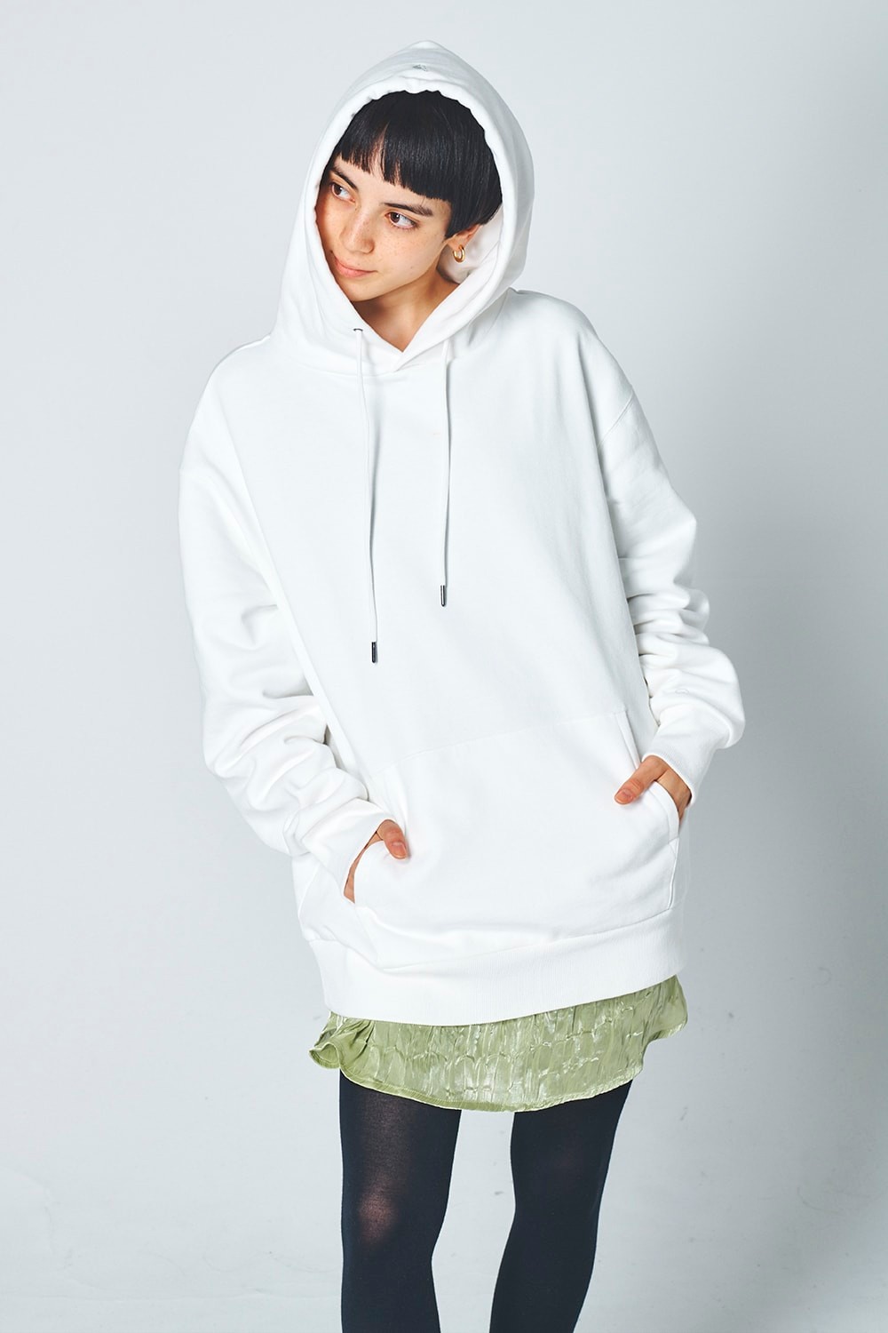 新垣結衣さんデザイン!〈huhu フーディ〉を着てみたら? - Slide:2