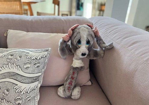 いつだって、ぬいぐるみ推し。甘く、少し毒もある新鋭作家の一点もの - Slide:4