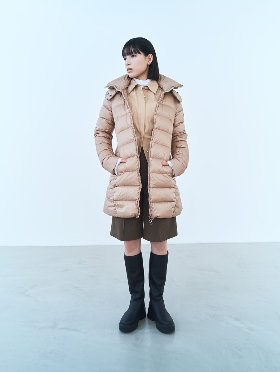 石井杏奈が着る<TATRAS>。 コーディネートも楽しい!街に映えるダウン - Slide:3