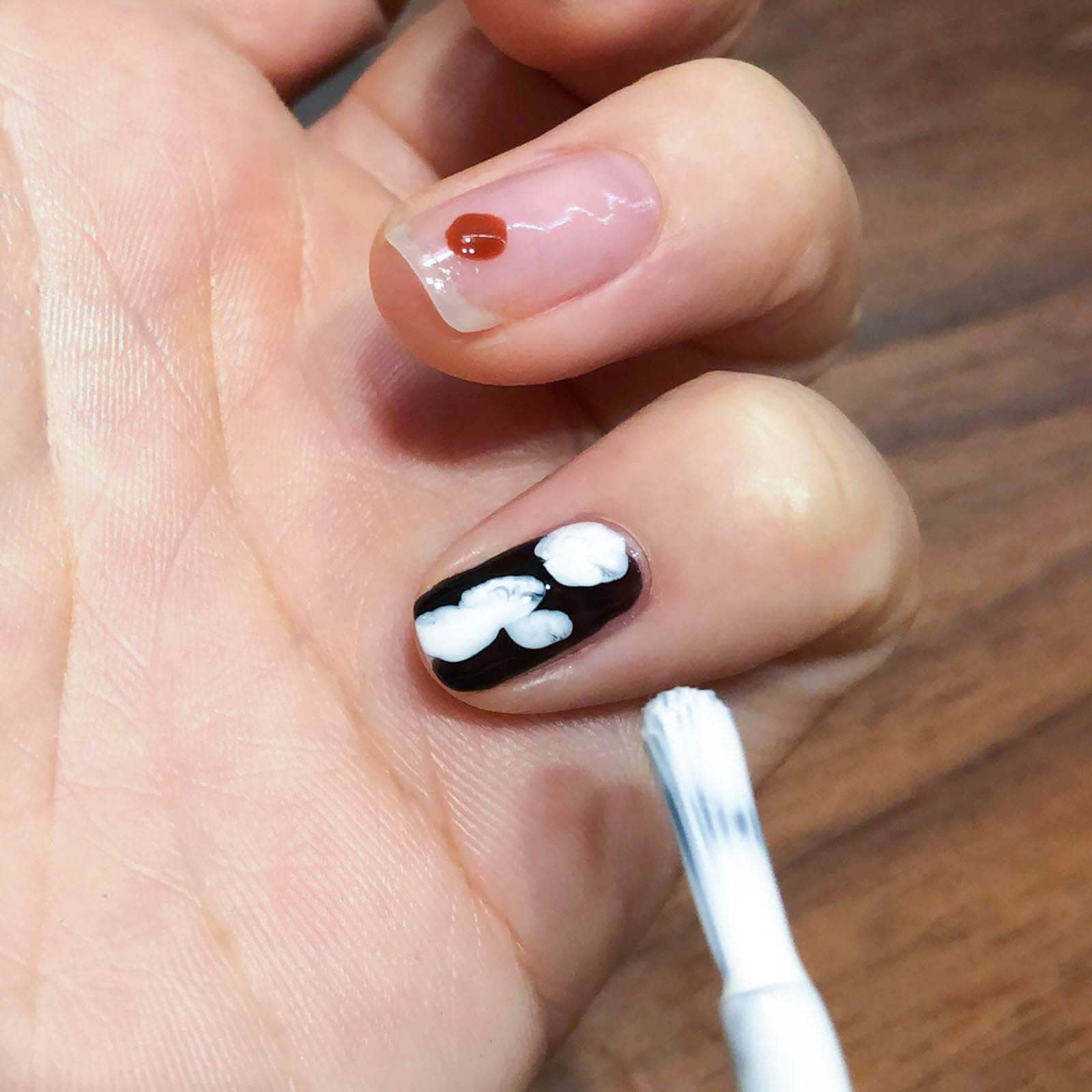 「mojo NAIL」関根祥子さんに教えてもらう、独創的なセルフネイル with Pinterest - Slide:7