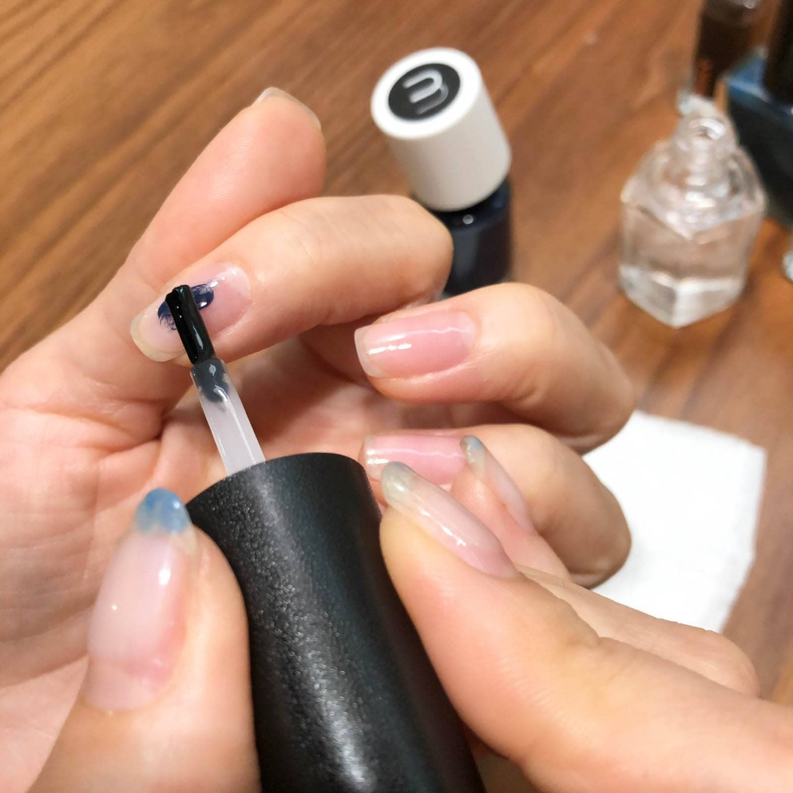 「mojo NAIL」関根祥子さんに教えてもらう、独創的なセルフネイル with Pinterest - Slide:3