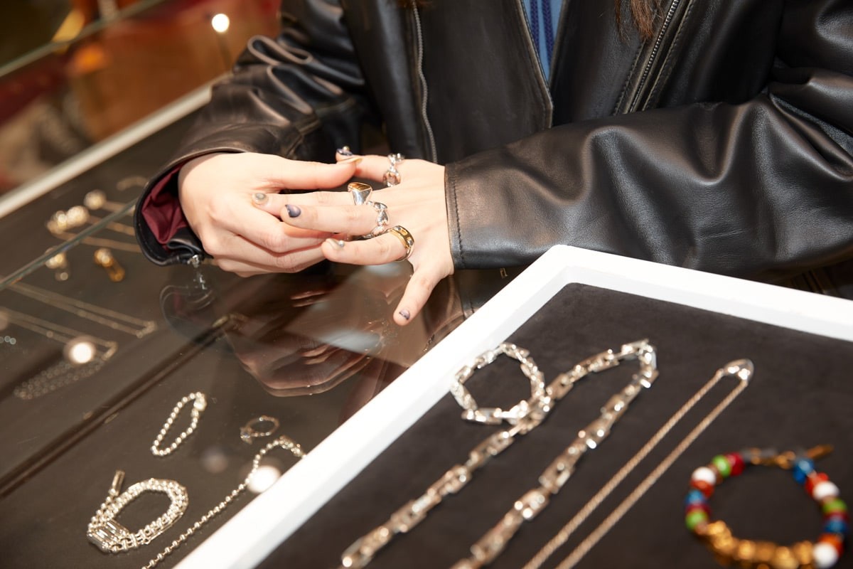 iri|渋谷PARCO|AMBUSH® - Slide:3