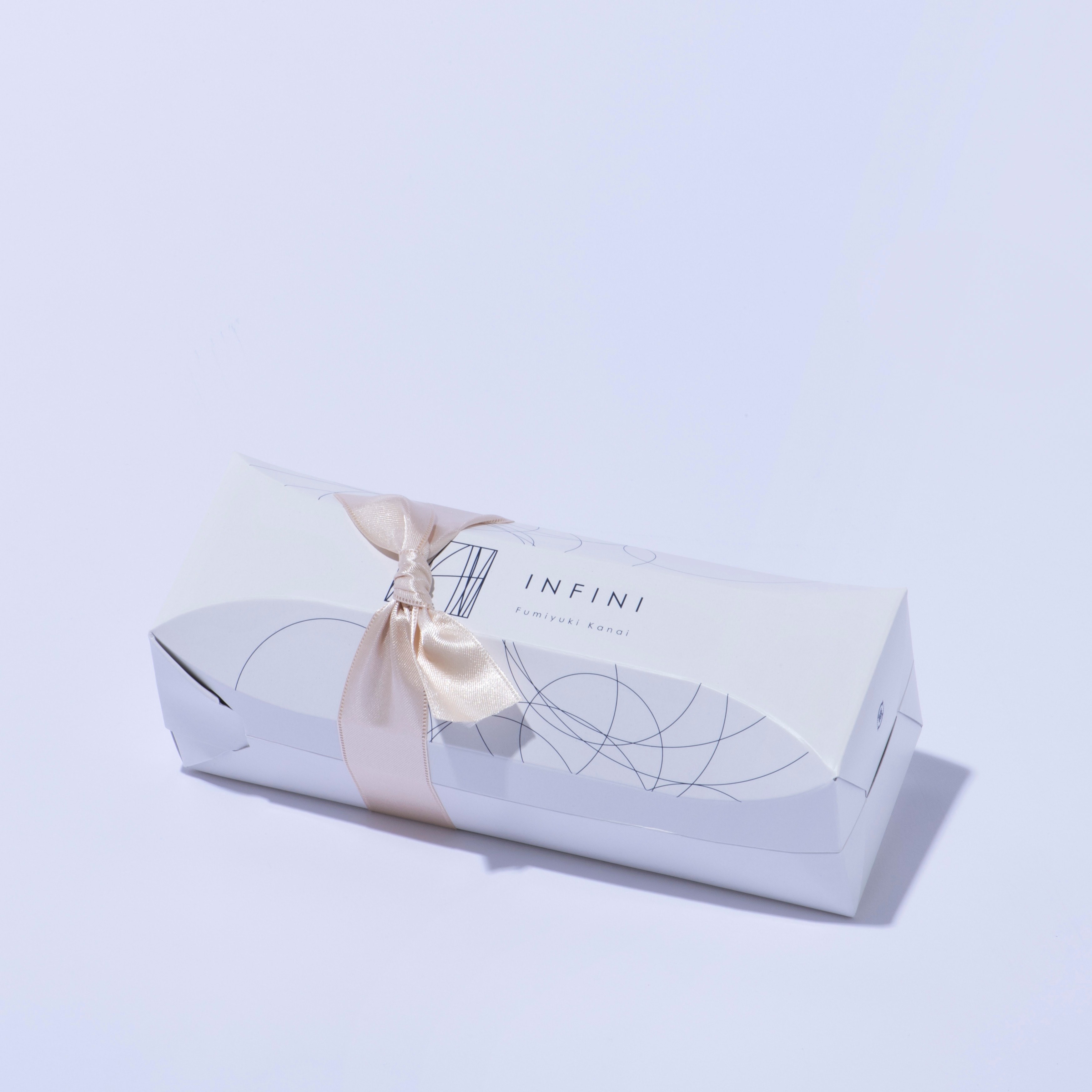 塩味サブレ、スパイシーなナッツ…etc. いまが旬のおつまみ系お菓子7選【冬ギフト100】 - Slide:3