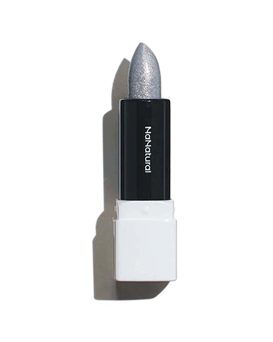 スキンケアや香水も未来志向にシフト中!? Y3Kビューティトピックス