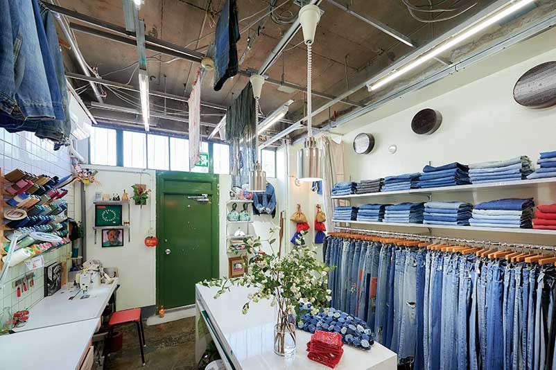 古着のお店をナビゲート。ユニークなニューウェーブ - Slide:1