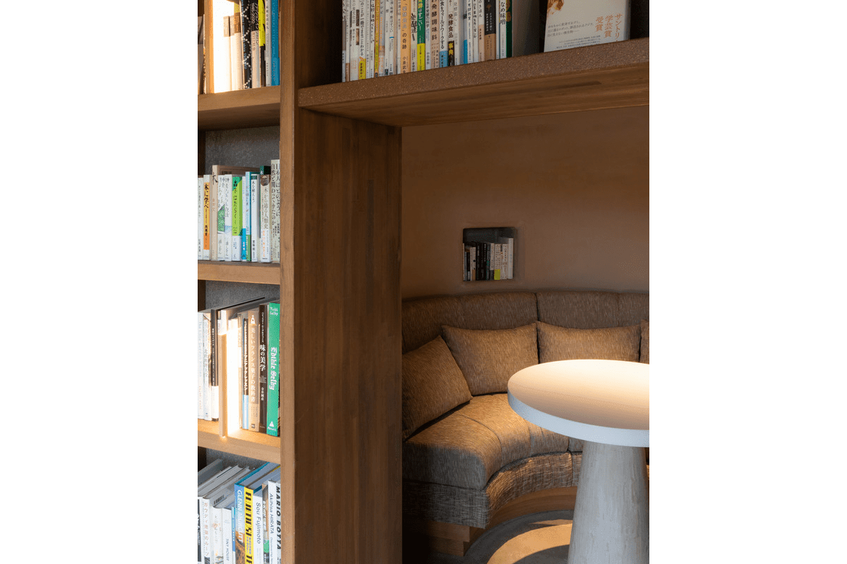 千葉県木更津市にある「地中図書館」 - Slide:2