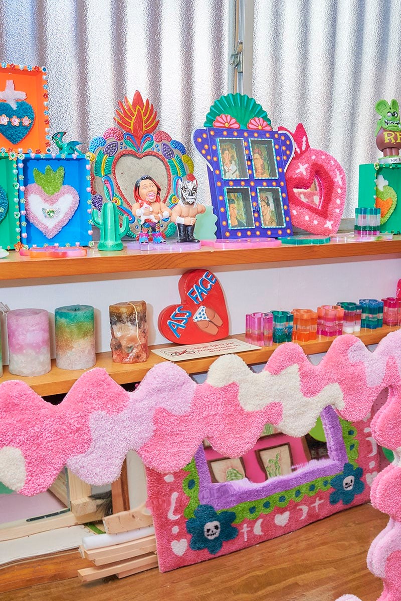 ハッピーな気持ちになれる、ぱくちーひとみのタフティングアート - Slide:1