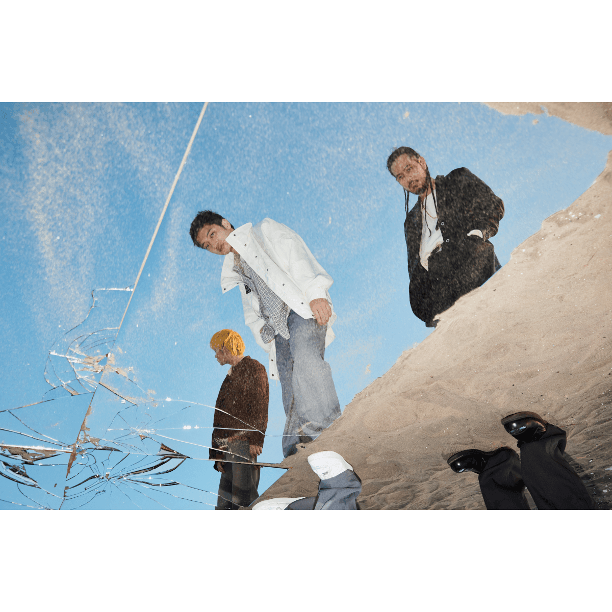 『トラベリング・ウィズアウト・ムービング』出演者 - Slide:16