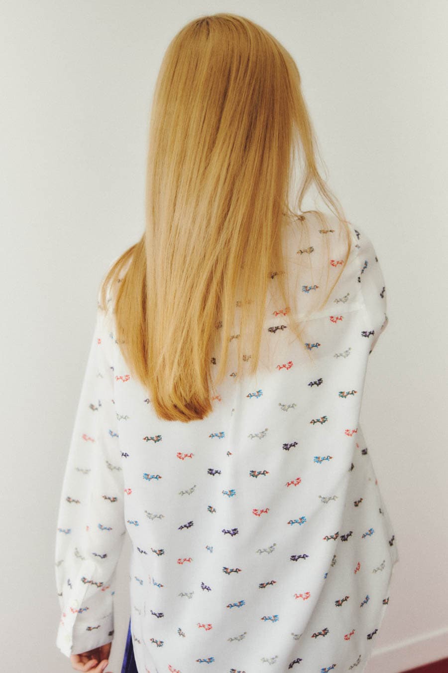 ポップな柄使いで遊ぶ、〈ヴィヴィアン タム〉の春服 - Slide:3