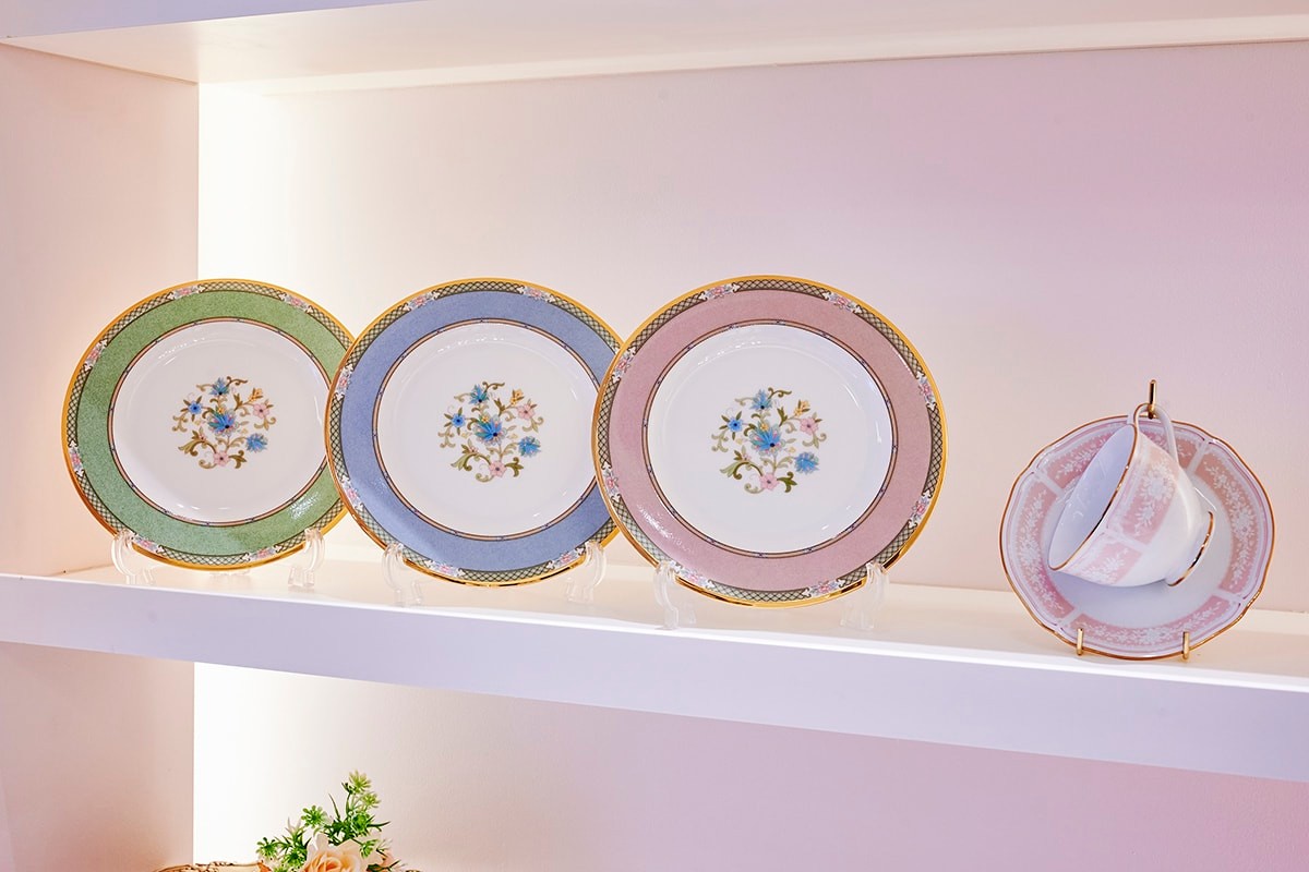 ル サロン ド ニナス 日比谷 マリーアントワネット ヴェルサイユ宮殿 - Slide:5