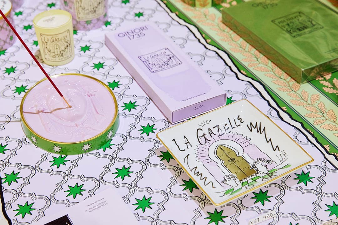 ミニマリストの逆を行く、“好き”を詰め込んだ部屋作り。 ルーク・エドワード・ホールにインタビュー - Slide:4