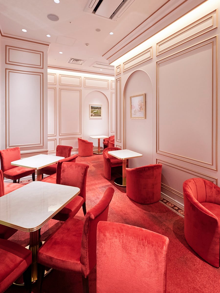 「ル サロン ド ニナス 日比谷」で夢のひと時。ラグジュアリーな空間でゆったりと紅茶を楽しむ - Slide:4