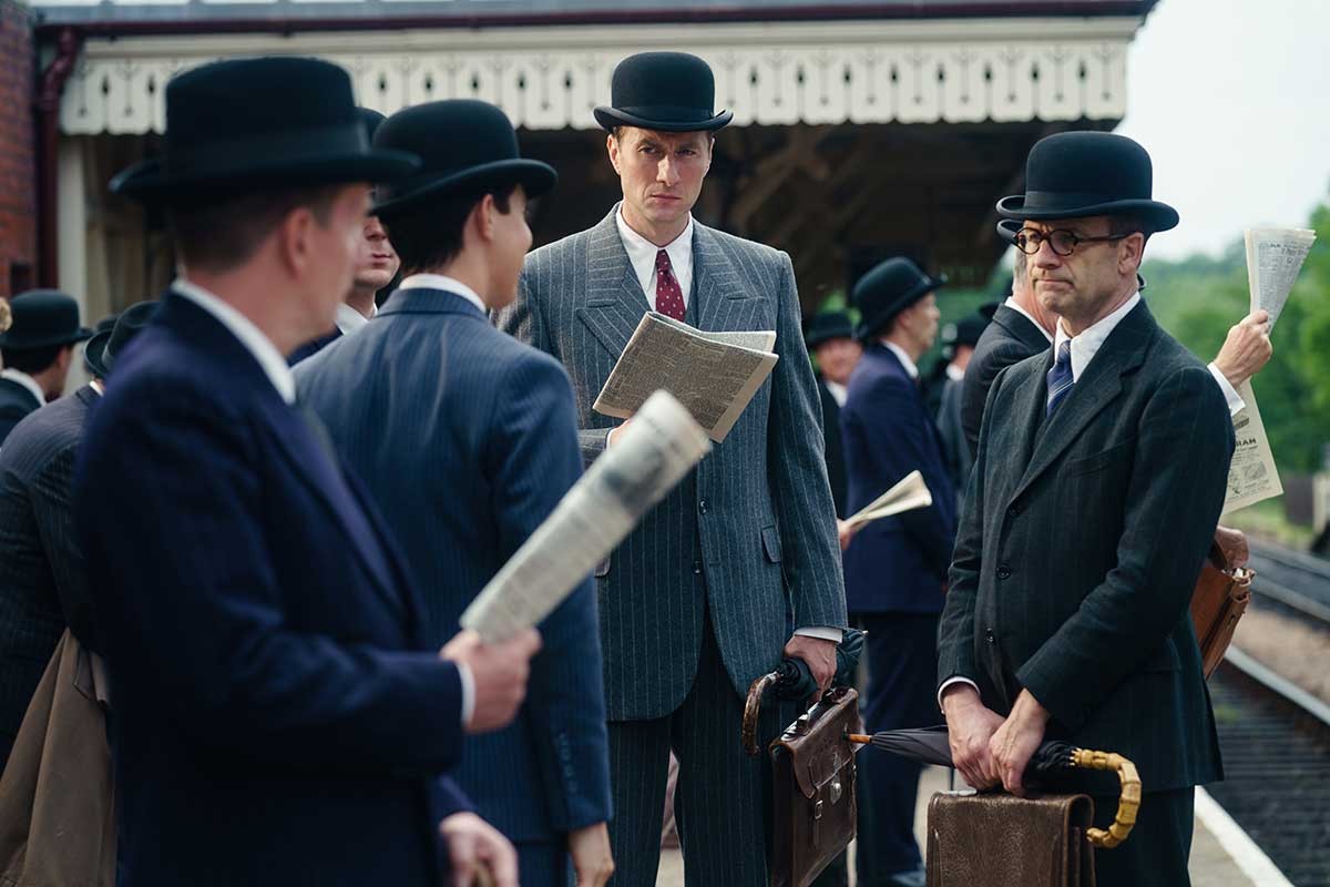 黒澤明の名作をカズオ・イシグロが脚色『生きる LIVING』|G’s FILM REVIEW - Slide:9