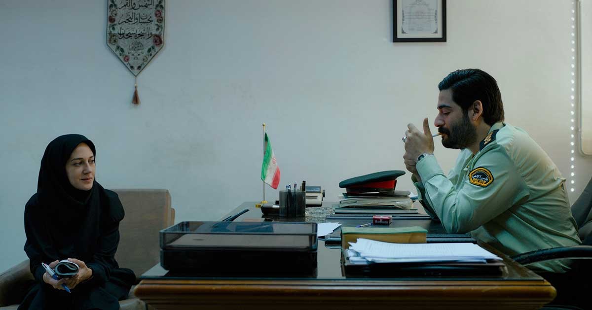 女性の人権、命について考える。『聖地には蜘蛛が巣を張る』|G’s FILM REVIEW - Slide:2