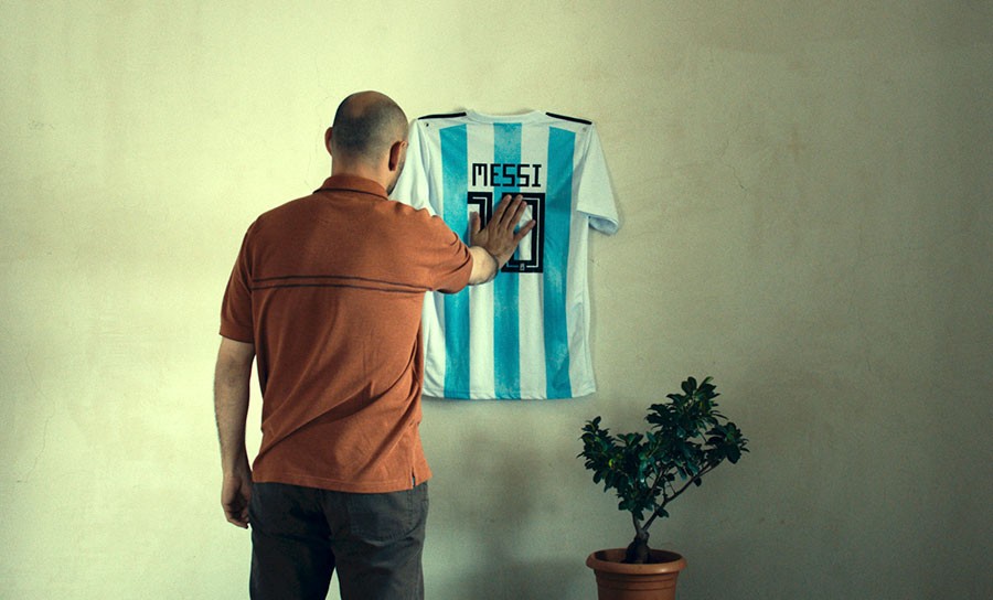 映画『ジョージア、白い橋のカフェで逢いましょう』 アレクサンドレ・コべリゼ 監督 インタビュー - Slide:6