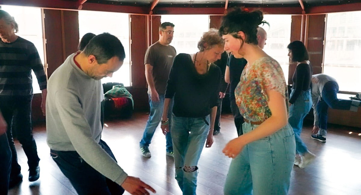 アダマン号に乗って|ニコラ・フィリベール - Slide:2