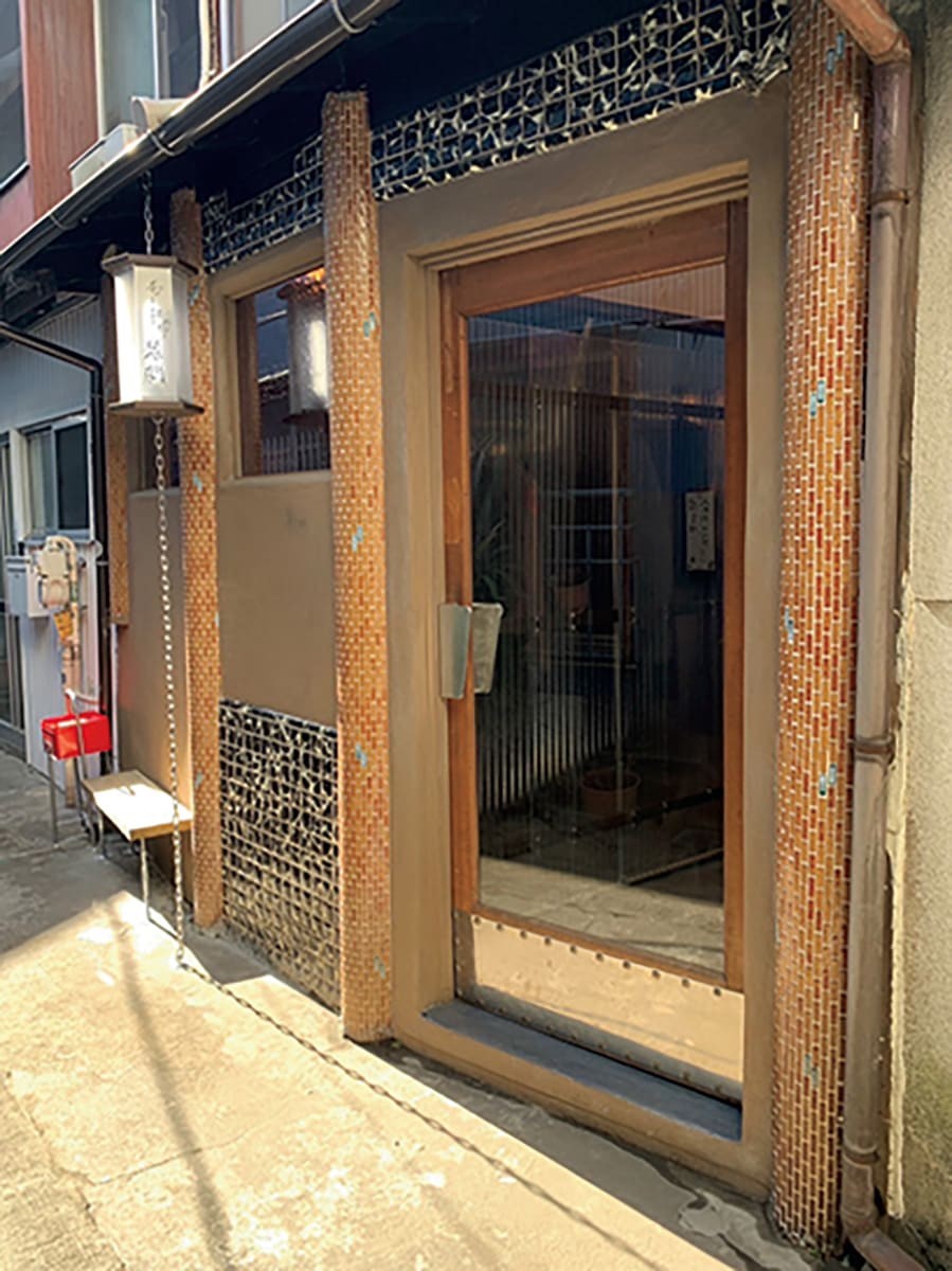 “アウトキャスト”のためのコミュニティ空間「モードの悲劇」 - Slide:4