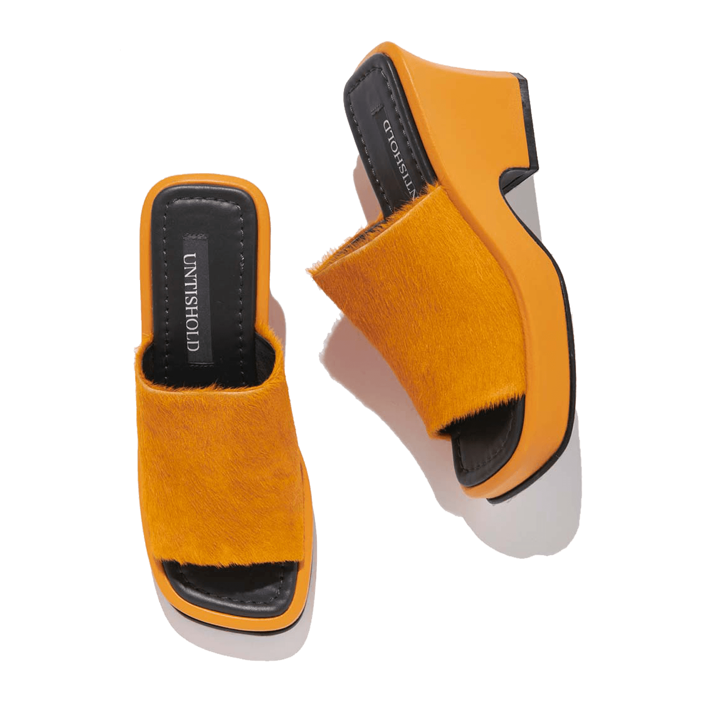 サンダル ¥40,700(アンチショルド | アンチショルド カスタマーサポート)