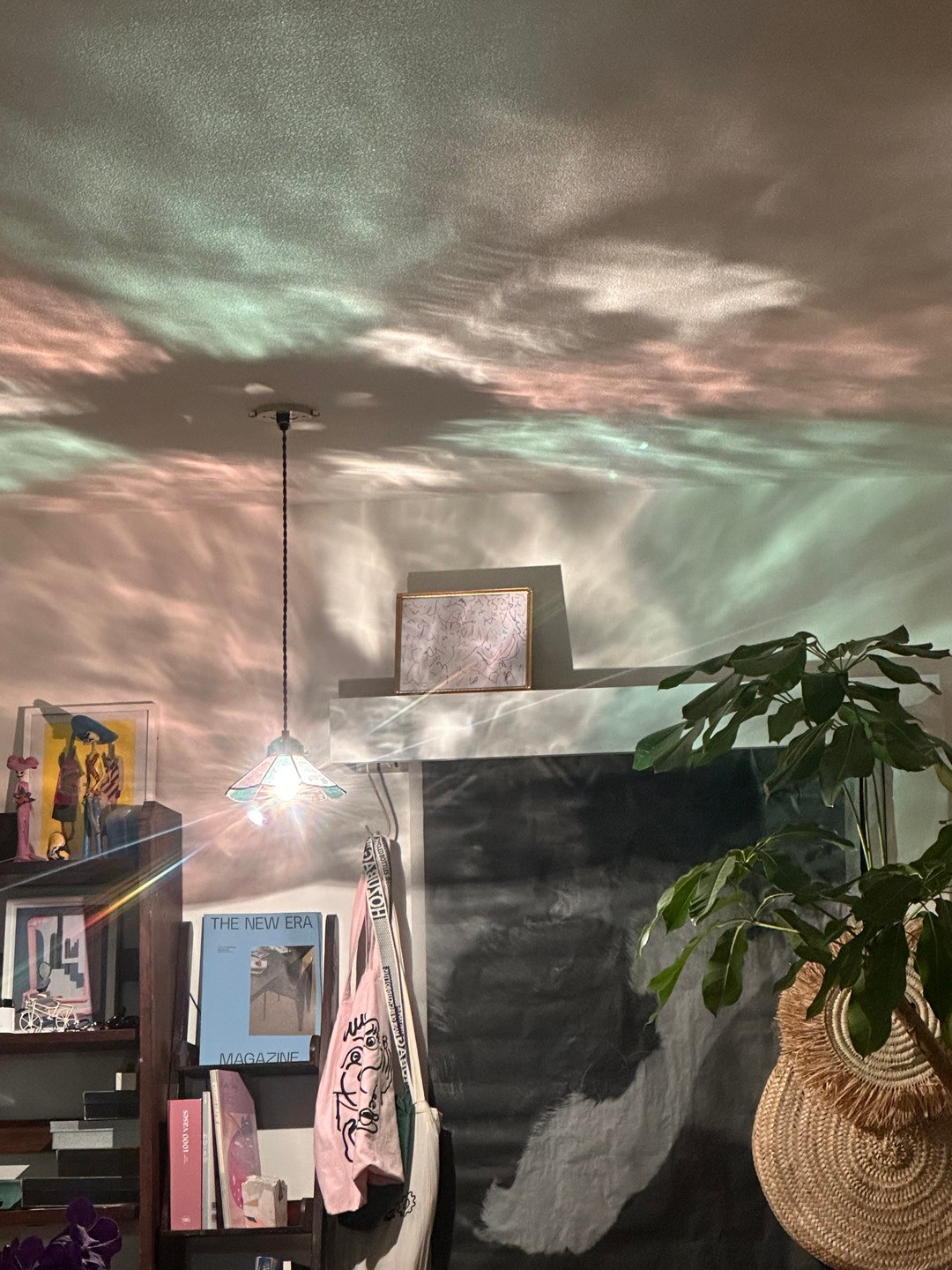 私と部屋 vol.115 感覚的に集めたインテリアで彩る - Slide:9