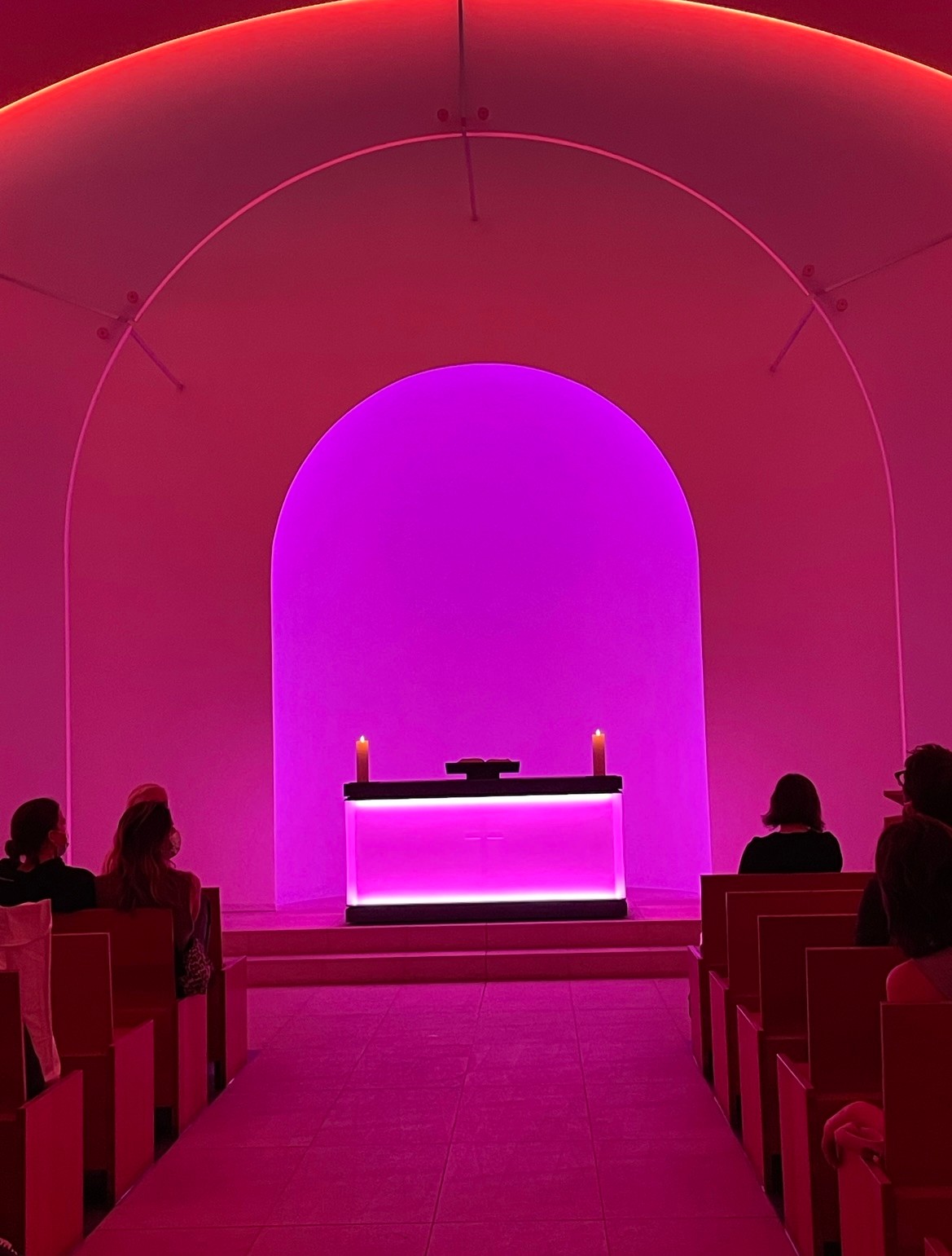 ジェームズ・タレル 教会