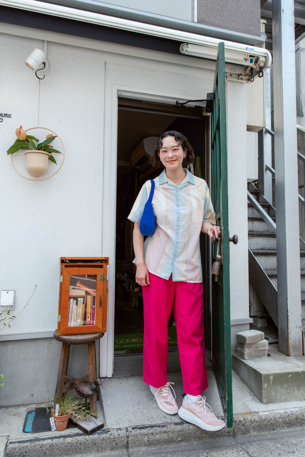 夏のお出かけは〈キーン〉のウォーキングシューズ〈WK400〉と一緒に。 - Slide:1