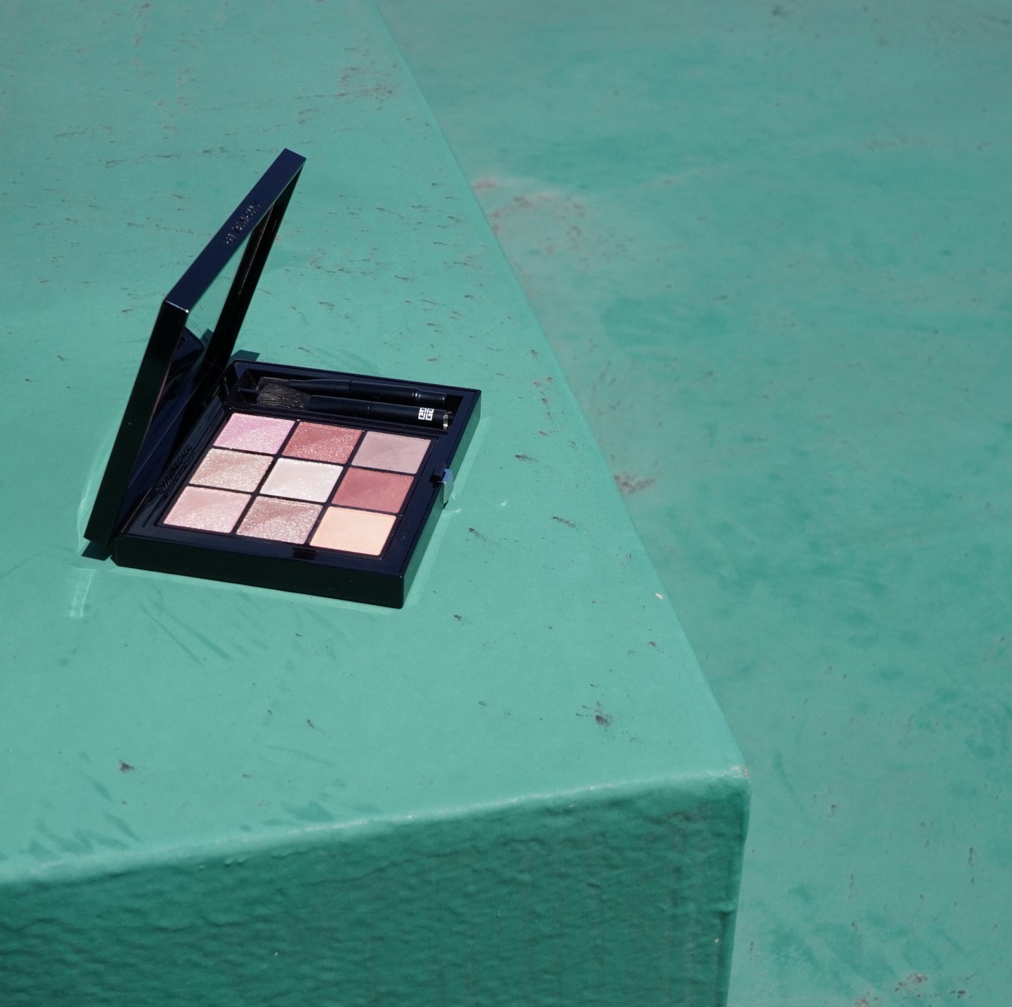 ル・ヌフ・ジバンシイ No.9