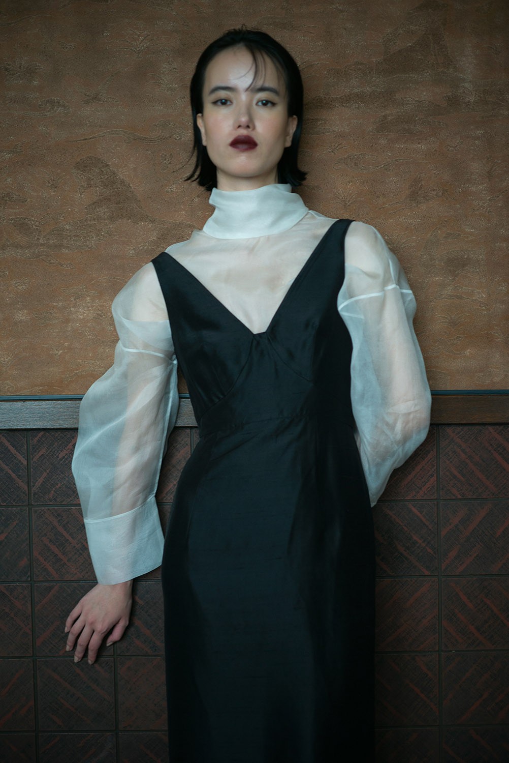 ウェディング, サボラミ - Slide:1