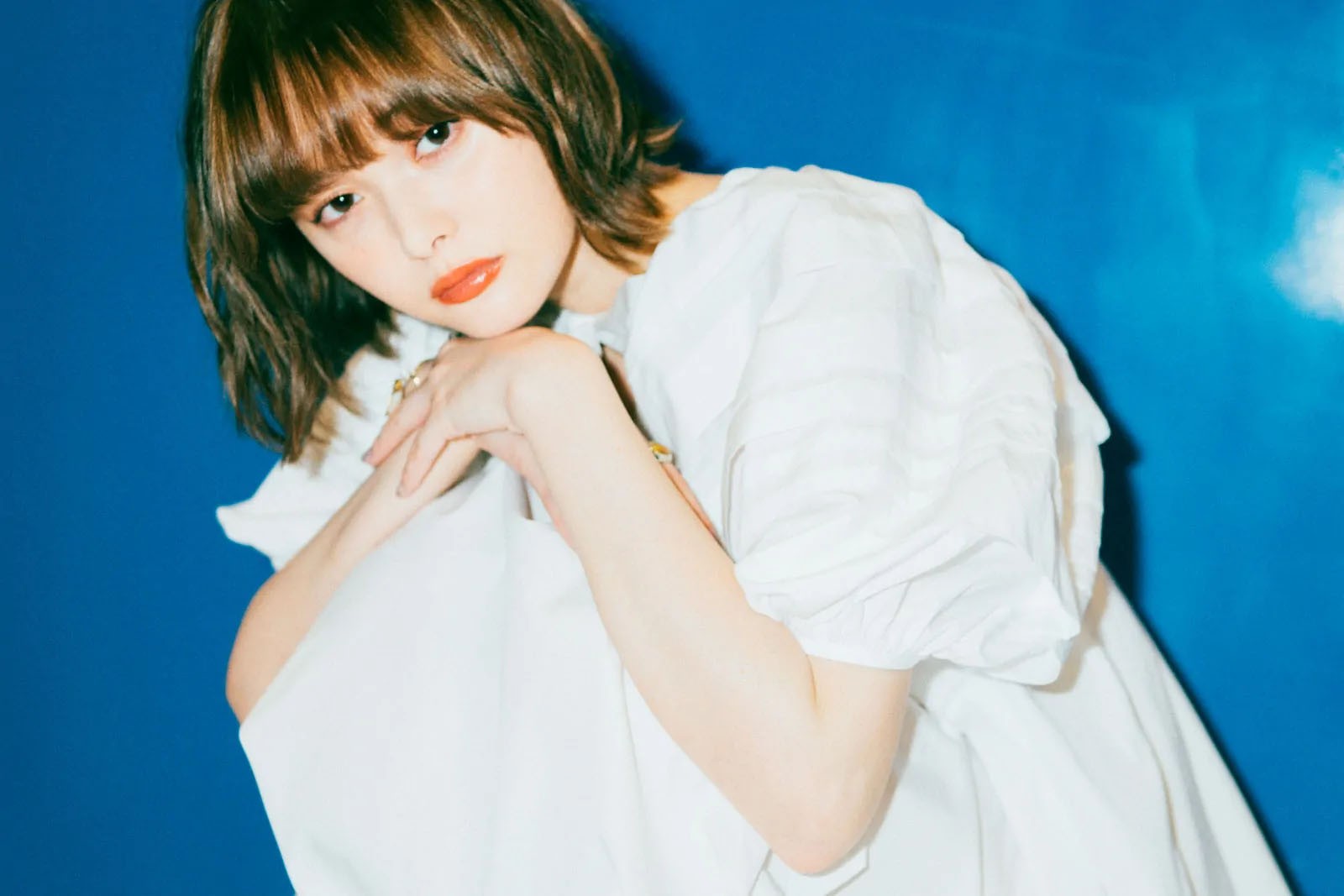 玉城ティナがゲーム勝負でいつもと違う顔!