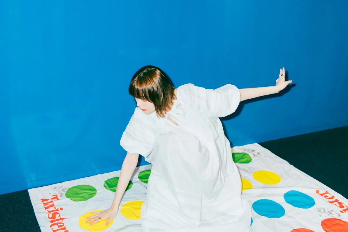 玉城ティナがゲーム勝負でいつもと違う顔!