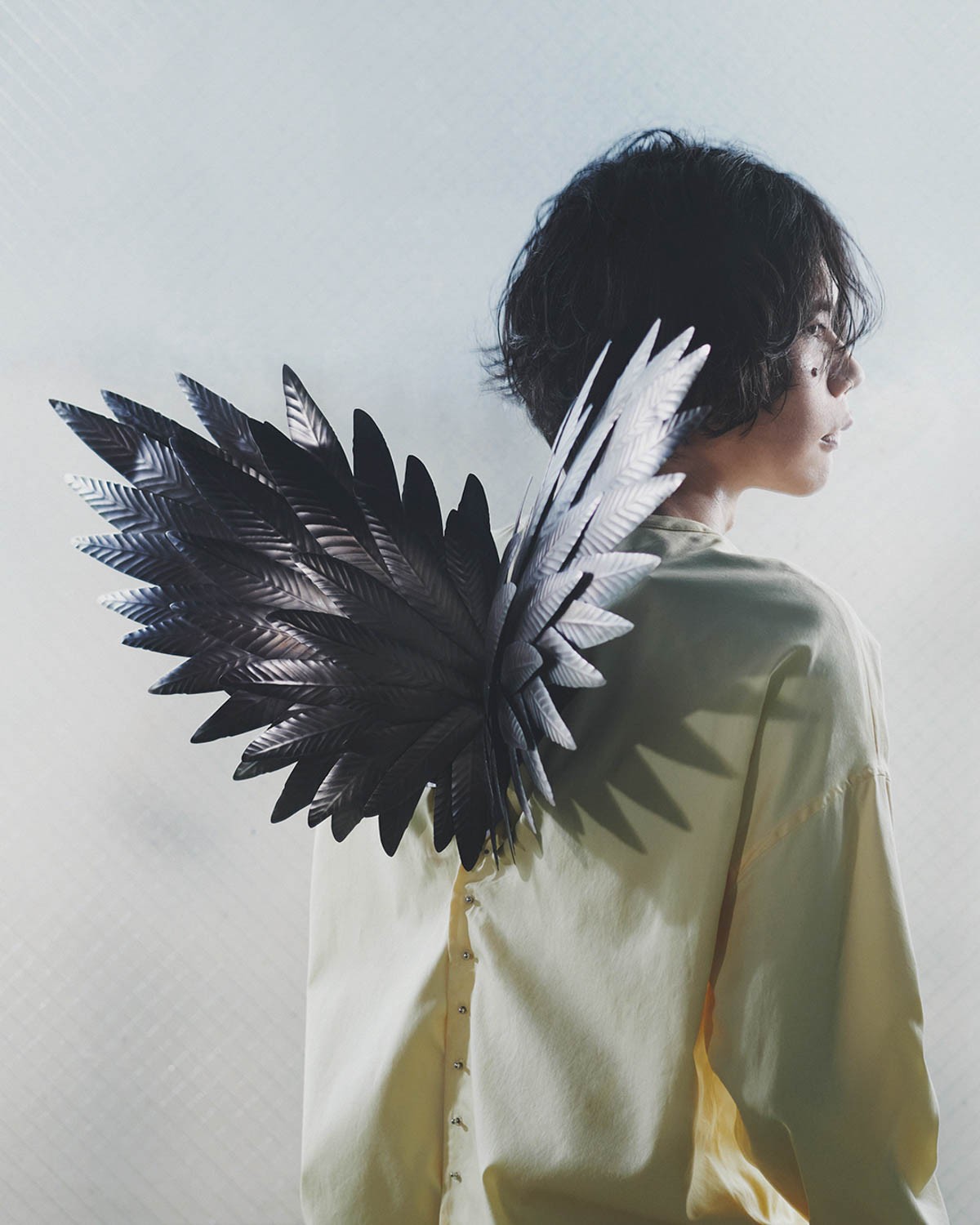 〈ロエベ〉と米津玄師、モードな邂逅 - Slide:1